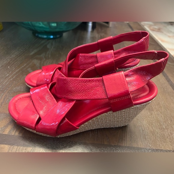 Cole Haan Red Leather Sandals with X-Pattern Straps - Picture 2 of 3